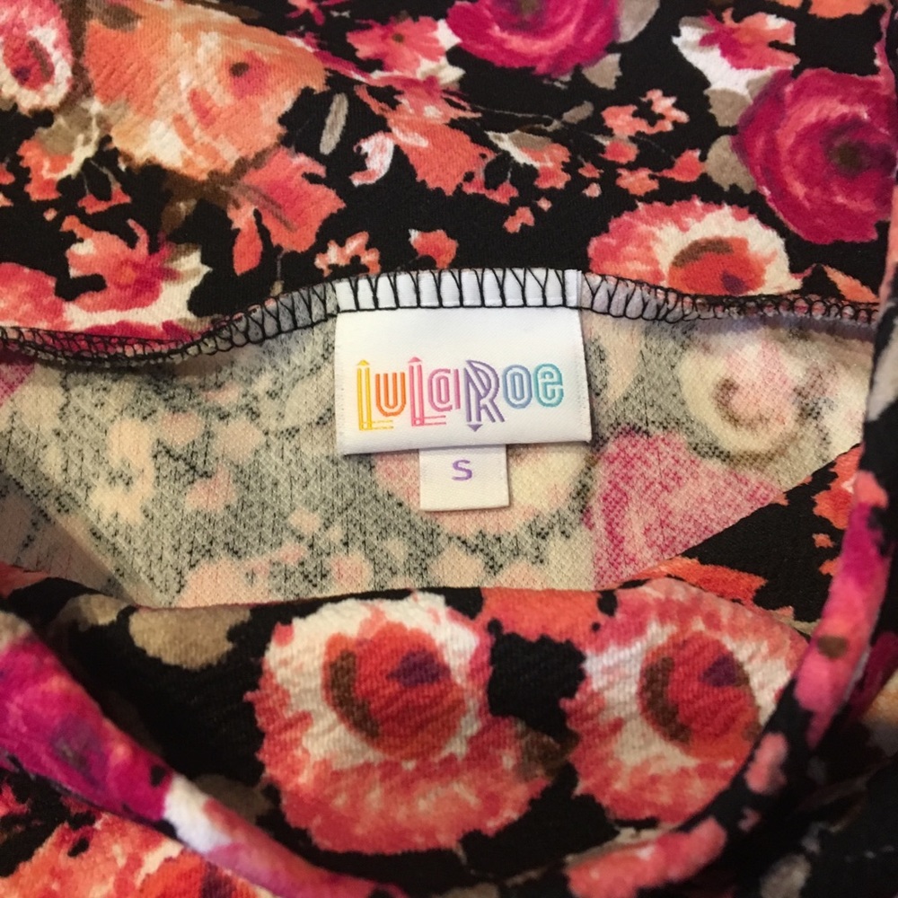 LulaRoe Floral Cassie skirt